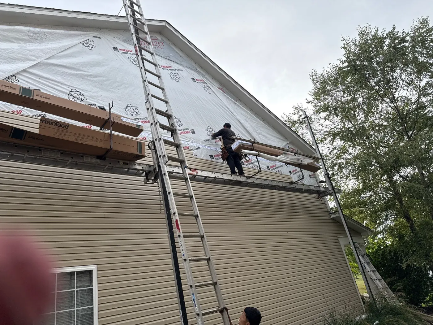 Trim and flashing detail on a Silver Lakes siding job